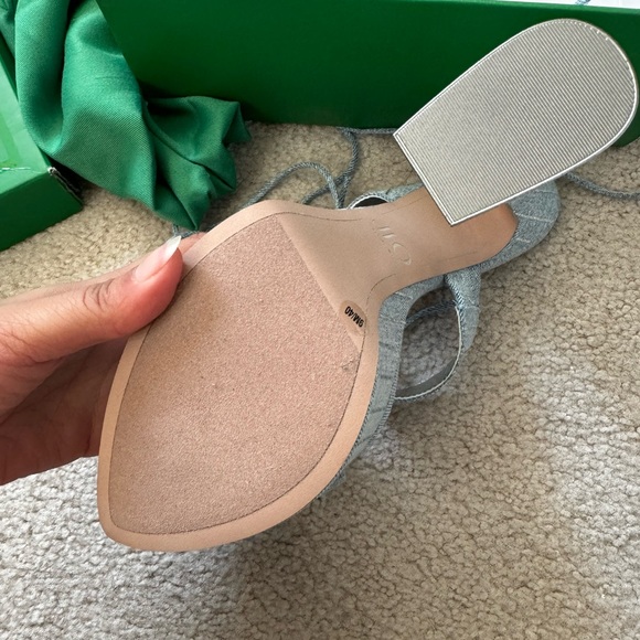 JLO Denim Platform Heels with Sparkles - Picture 4 of 6